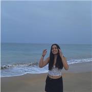 Cuento con nivel B2 de cambridge. Ofrezco ayuda en actividades de primaria, ESO y practicar el habla.